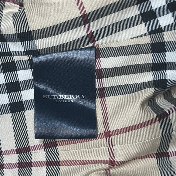 Burberry Michelle Khaki Trench Dress NWT Size UK 12 (US Size 8) - Picture 8 of 9